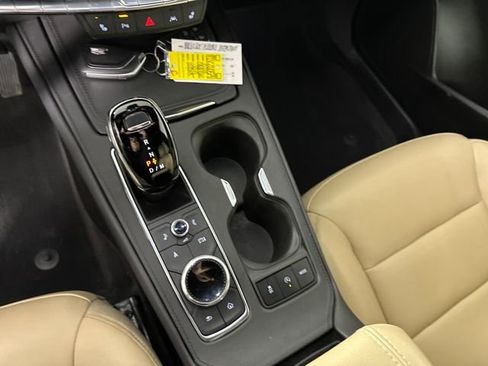 Used 2024 Cadillac XT4 Luxury image 20
