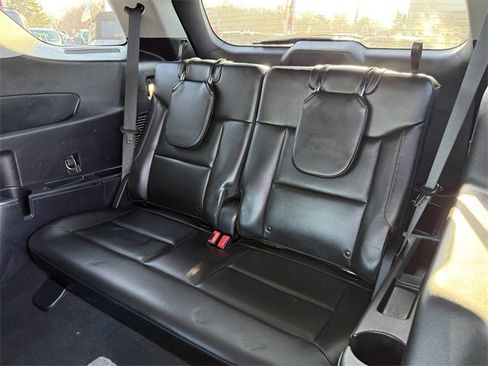 Certified 2022 Ford Explorer XLT w/ Equipment Group 202A image 10