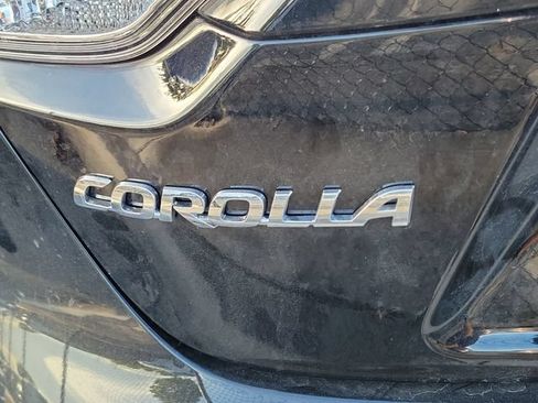 Used 2026 Toyota Corolla LE FWD image 5