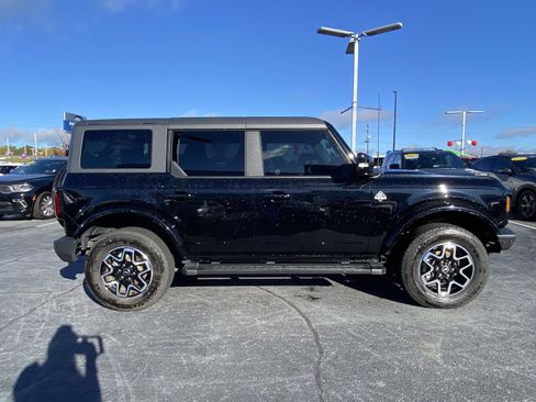 Used 2024 Ford Bronco Outer Banks image 4