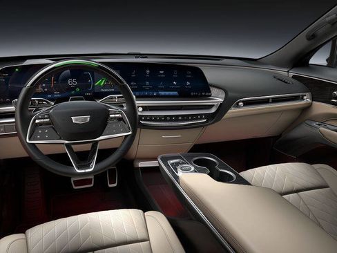 New 2025 Cadillac Lyriq Sport image 67