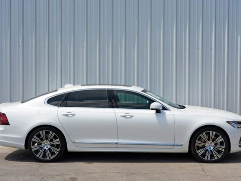 Used 2023 Volvo S90 B6 Plus w/ Protection Package Premier image 55