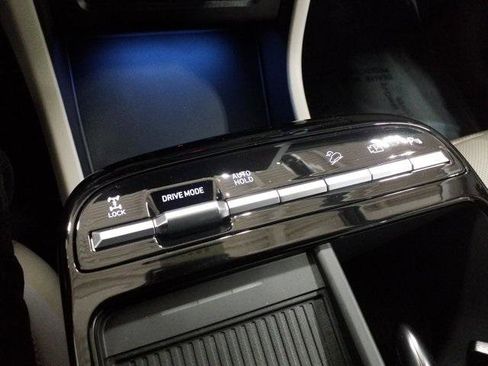 New 2026 Hyundai Tucson Limited w/ Tow & Go Package image 8