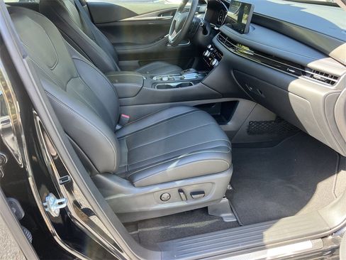 Used 2025 INFINITI QX60 Luxe w/ Cargo Package image 11