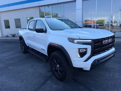 Used 2024 GMC Canyon Elevation w/ Convenience Package