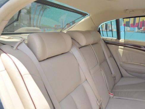 Used 2005 INFINITI Q45 w/ (P01) Premium Pkg image 35