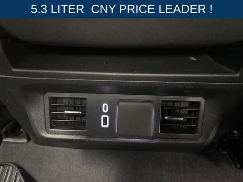 Used 2025 Chevrolet Silverado 1500 LT AWD/4WD image 17