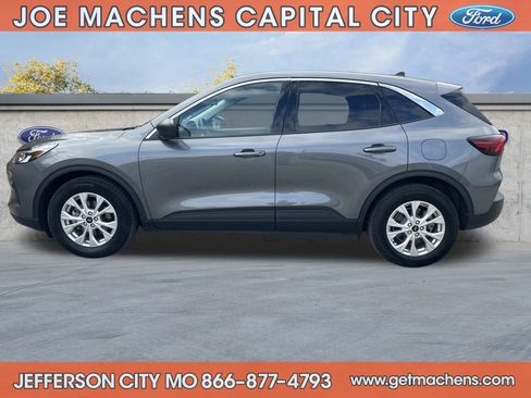 Certified 2023 Ford Escape Active image 3