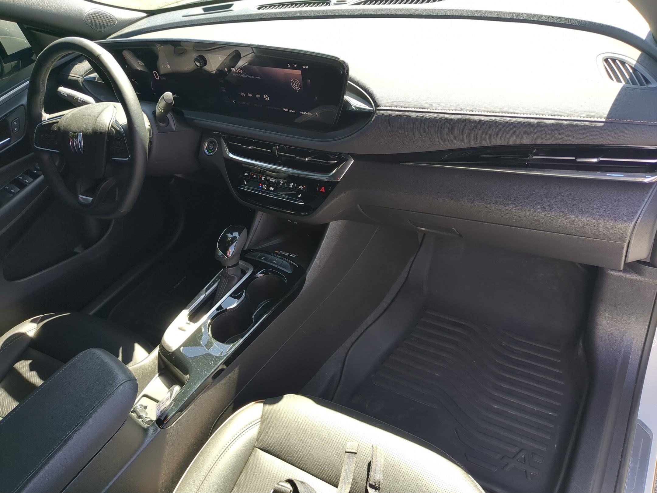 Used 2025 Buick Envista Avenir FWD image 33