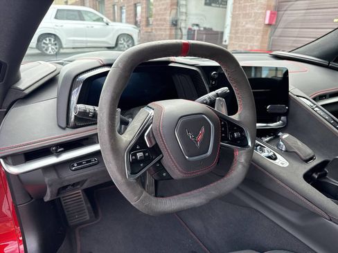 Used 2021 Chevrolet Corvette Stingray Premium Cpe w/ Z51 Performance Package RWD image 38