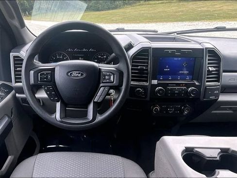 Used 2022 Ford F250 XLT AWD/4WD image 5