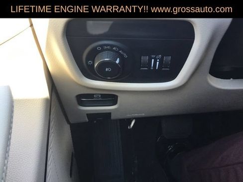 Used 2024 Jeep Grand Cherokee L Limited w/ Luxury Tech Group II AWD/4WD image 25