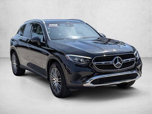 Certified 2026 Mercedes-Benz GLC 300 image 3