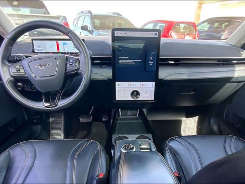 Used 2021 Ford Mustang Mach-E Premium image 16