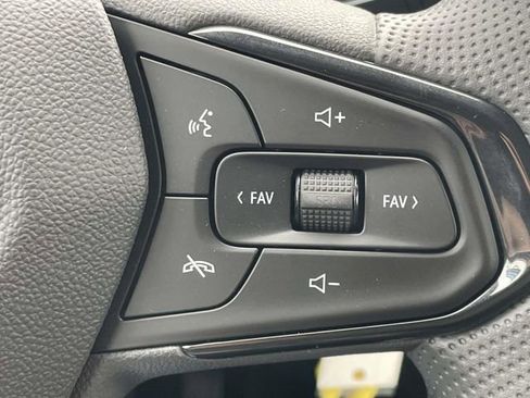 New 2026 Chevrolet Trax LS w/ LS Convenience Package image 17