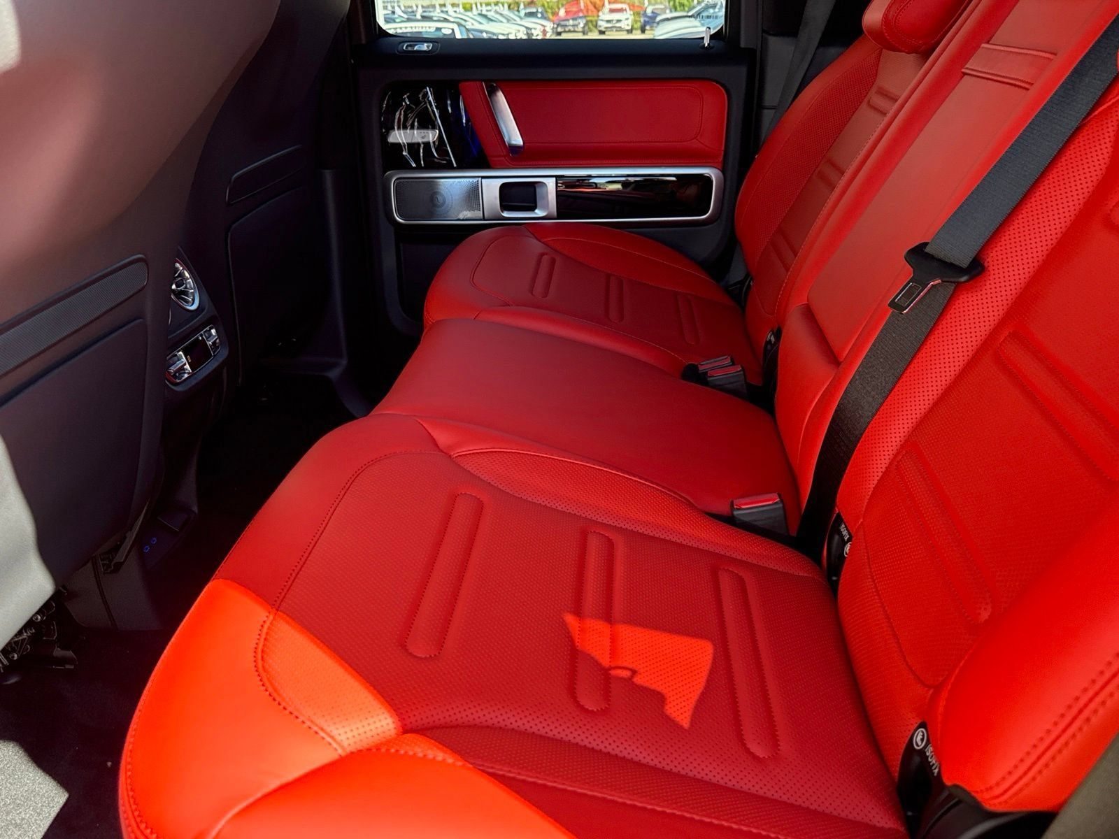 New 2027 Mercedes-Benz G 580 e image 28