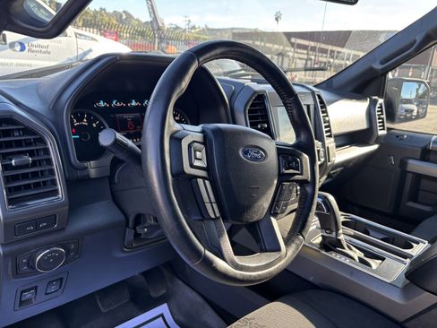 Used 2018 Ford F150 XLT w/ Equipment Group 302A Luxury image 17