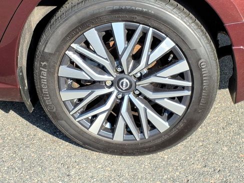 Certified 2023 Nissan Altima 2.5 SV AWD/4WD image 9
