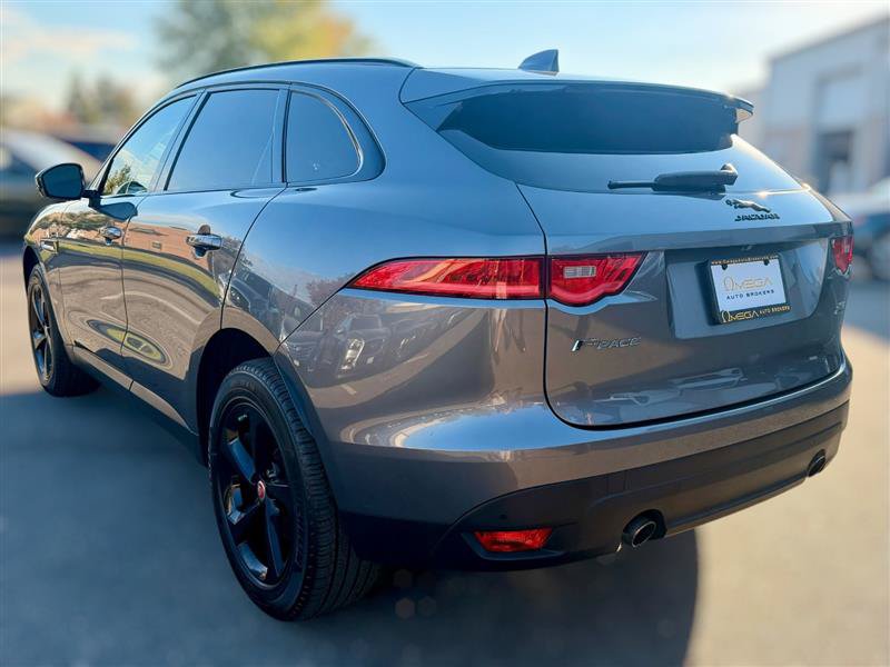 Used 2018 Jaguar F-PACE Prestige AWD/4WD image 7