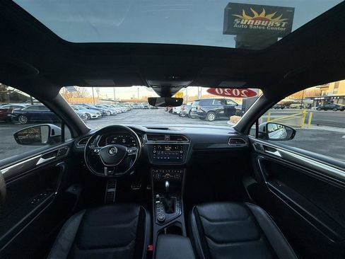 Used 2020 Volkswagen Tiguan SEL Premium R-Line AWD/4WD image 26