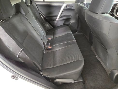Used 2017 Toyota RAV4 LE w/ Carpet Mat Package FWD image 20