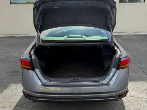 Used 2025 Nissan Altima 2.5 SV image 29