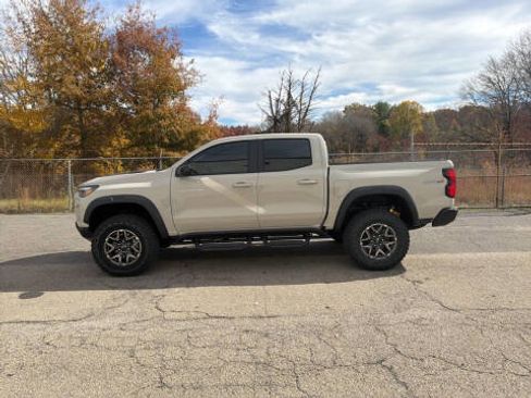 New 2026 Chevrolet Colorado ZR2 image 6