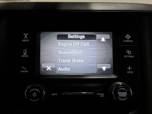 Used 2022 RAM 3500 Tradesman w/ Chrome Appearance Group AWD/4WD image 13