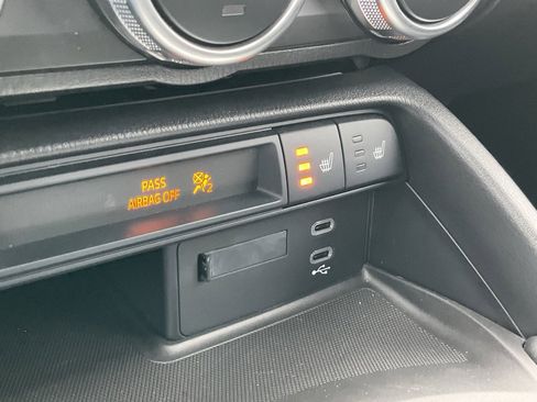 Used 2024 MAZDA MX-5 Miata Grand Touring image 8