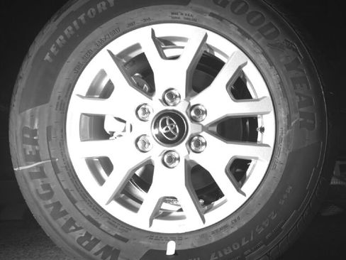 New 2026 Toyota Tacoma SR5 image 15