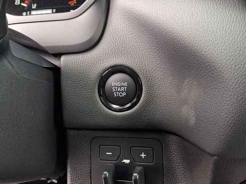 New 2026 Toyota Tundra Limited AWD/4WD image 18