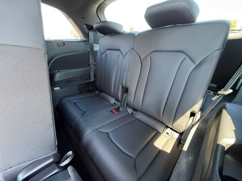 New 2025 Audi Q7 3.0T Premium Plus AWD/4WD image 21