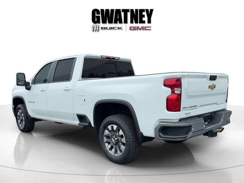 Used 2025 Chevrolet Silverado 2500 LT w/ Safety Package AWD/4WD image 7