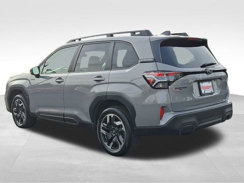 Certified 2025 Subaru Forester Limited image 4