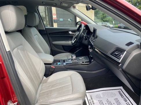Used 2018 Audi Q5 2.0T Premium w/ Convenience Package AWD/4WD image 31
