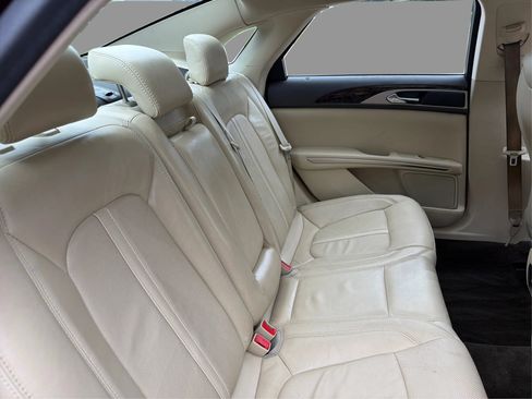 Used 2015 Lincoln MKZ w/ Equipment Group 102A Reserve FWD image 27