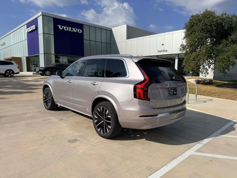 Used 2026 Volvo XC90 B6 Ultra w/ Protection Package Premier AWD/4WD image 4