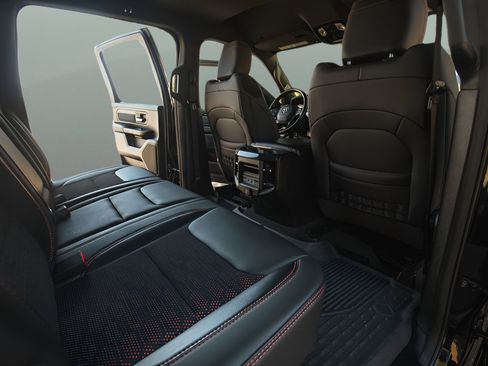 Used 2022 RAM 1500 Big Horn w/ Built-to-serve Edition AWD/4WD image 23
