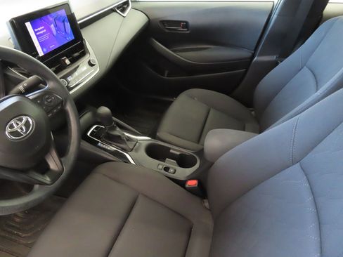 Used 2024 Toyota Corolla LE FWD image 20