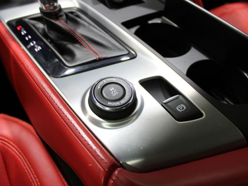 Used 2015 Chevrolet Corvette Z51 3LT w/ 3LT Preferred Equipment Group image 23