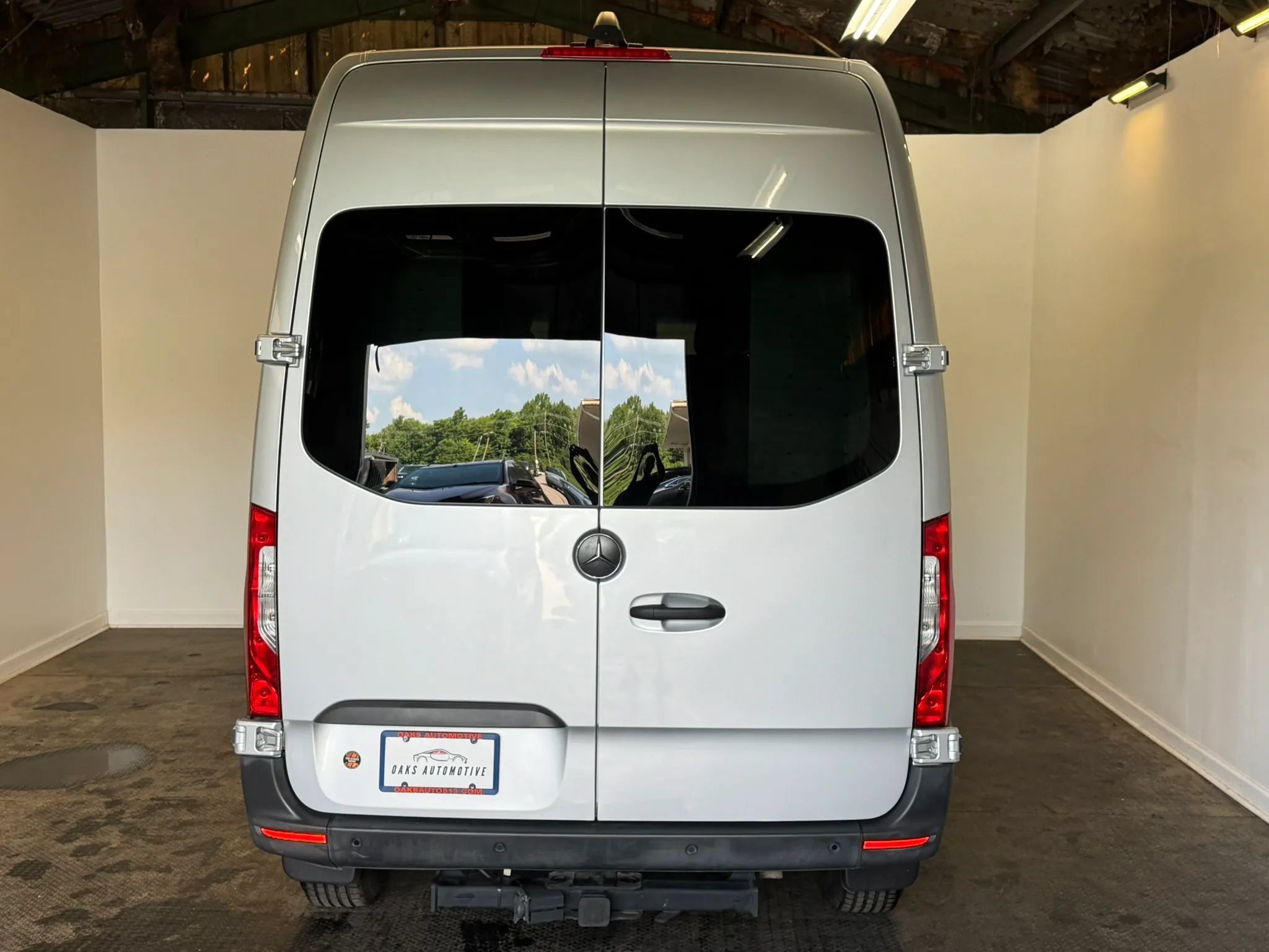 Used 2021 Mercedes-Benz Sprinter 2500 image 5