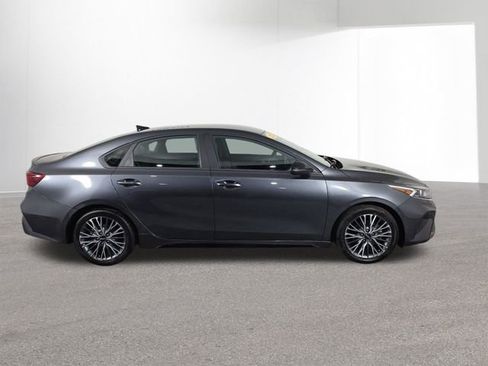 Used 2023 Kia Forte GT-Line image 42