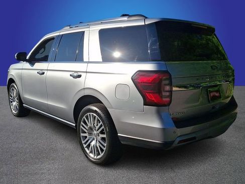 Used 2024 Ford Expedition Limited AWD/4WD image 6