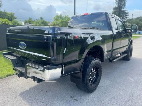 Used 2017 Ford F250 XL w/ STX Appearance Package image 7