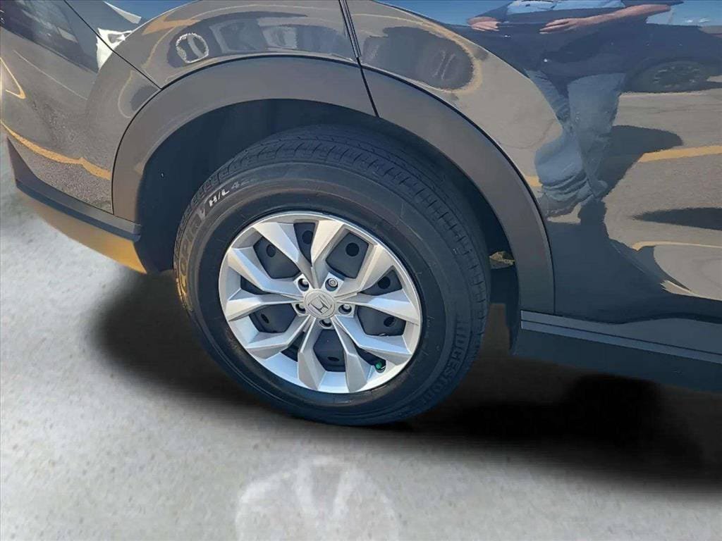 Used 2024 Honda CR-V LX image 29