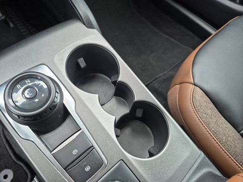 Used 2025 Ford Bronco Sport Outer Banks AWD/4WD image 23