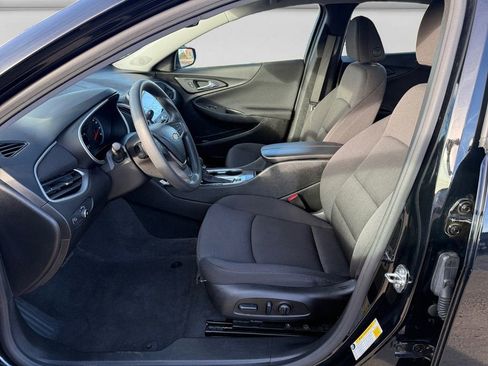 Used 2024 Chevrolet Malibu LT image 10