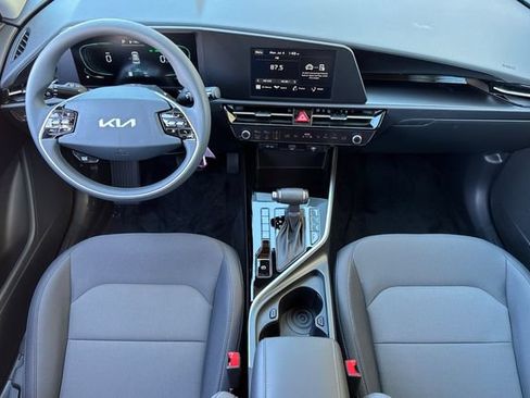 New 2026 Kia Niro LX FWD image 16