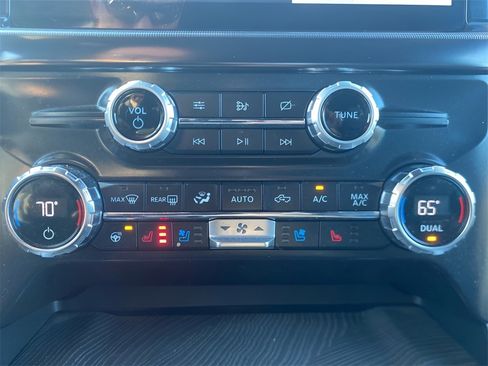 Used 2021 Ford F150 Platinum w/ Equipment Group 701A High image 32