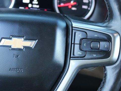 Used 2021 Chevrolet Tahoe Premier AWD/4WD image 16